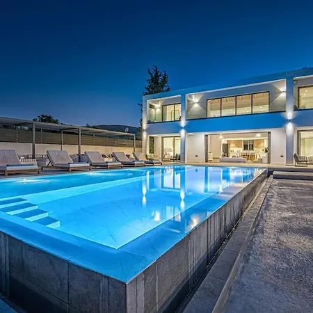 Divine Zakynthos Villa *