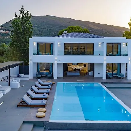 Divine Zakynthos Villa *